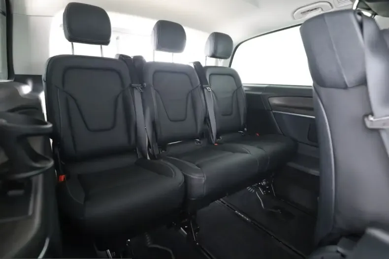 Mercedes-Benz V 300 (Clasa V) din 2025 cu 19.300 km - oferta MER210816 - foto 19