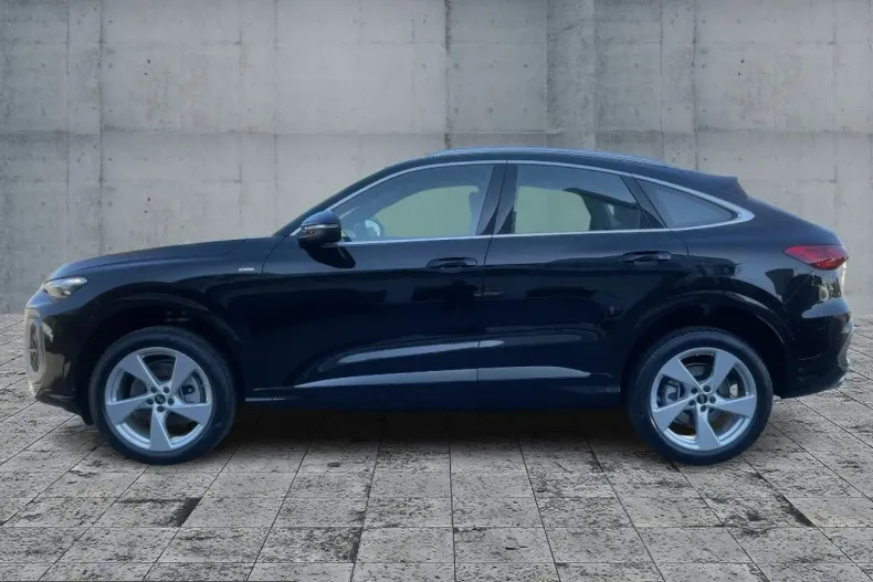 Audi Q5 din 2025 cu 17.046 km - oferta AUD210818 - foto 3