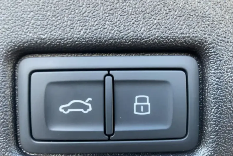 Audi Q5 din 2025 cu 17.046 km - oferta AUD210818 - foto 14