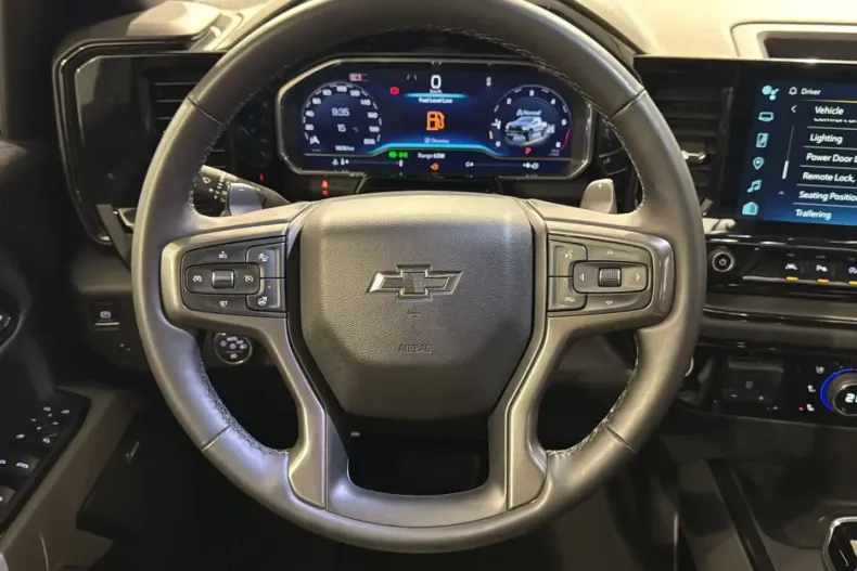 Chevrolet Silverado din 2025 cu 11.600 km - oferta CHE210823 - foto 15