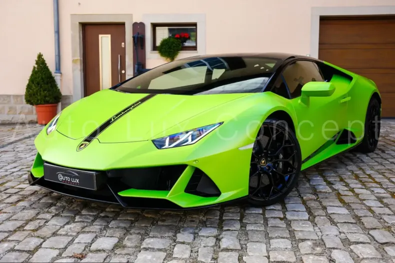 Lamborghini Huracán din 2022 cu 9.131 km - oferta LAM210825 - foto 1