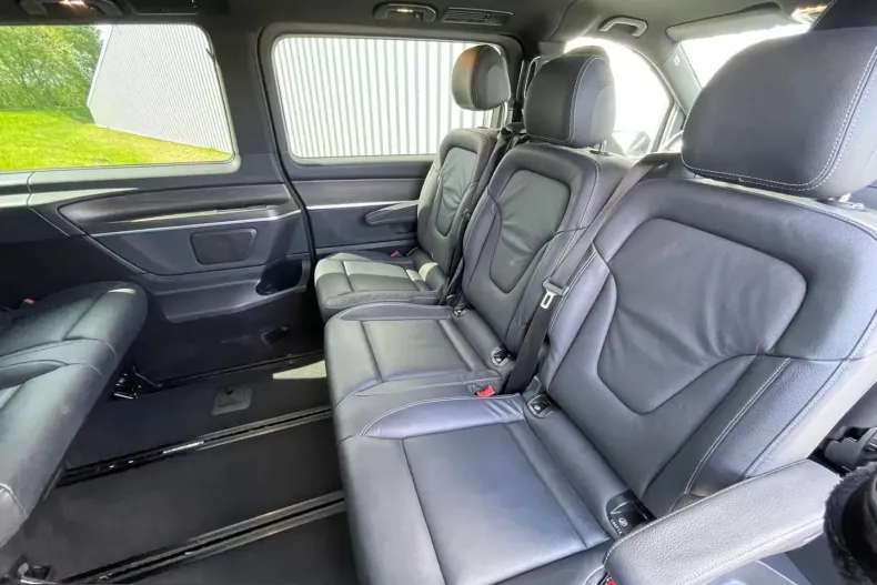 Mercedes-Benz V 300 (Clasa V) din 2025 cu 29.300 km - oferta MER210827 - foto 11