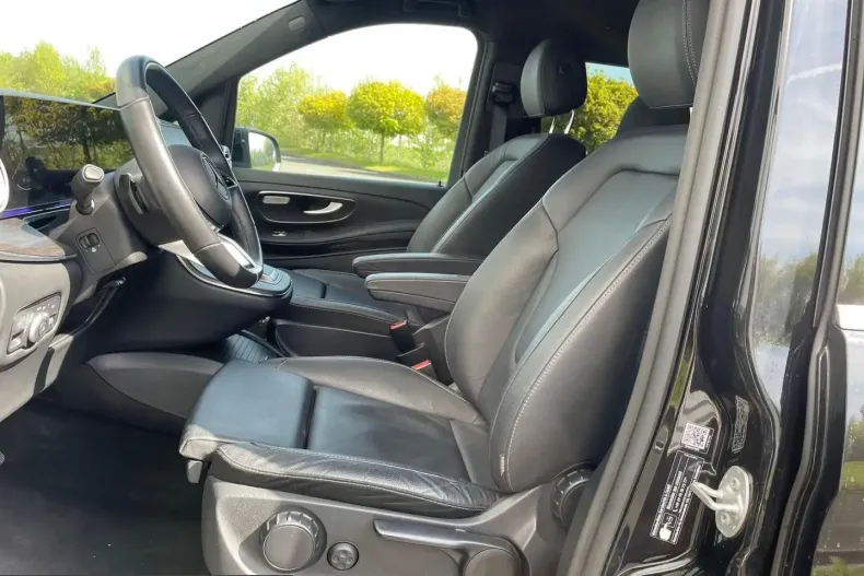 Mercedes-Benz V 300 (Clasa V) din 2025 cu 29.300 km - oferta MER210827 - foto 16