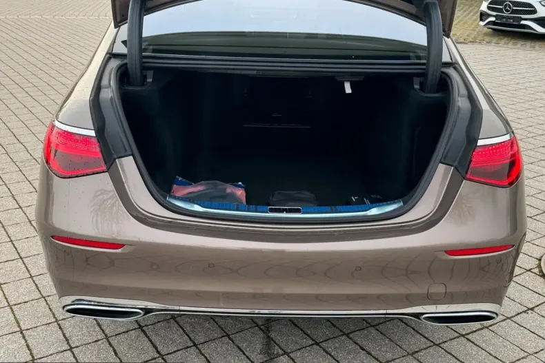 Mercedes-Benz S 350 (Clasa S) din 2024 cu 18.959 km - oferta MER210830 - foto 8
