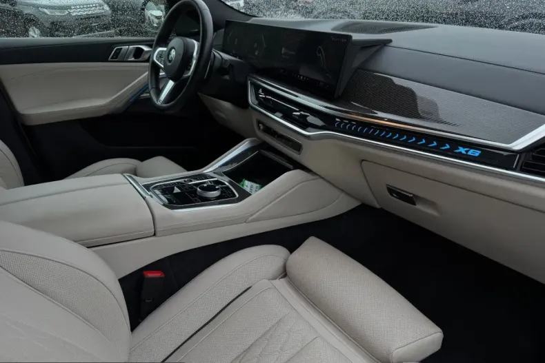 BMW X6 (Seria X) din 2024 cu 64.098 km - oferta BMW210833 - foto 9