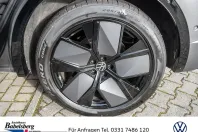 Volkswagen Touareg din 2024 cu 18.178 km - oferta VOL210834 - foto 3