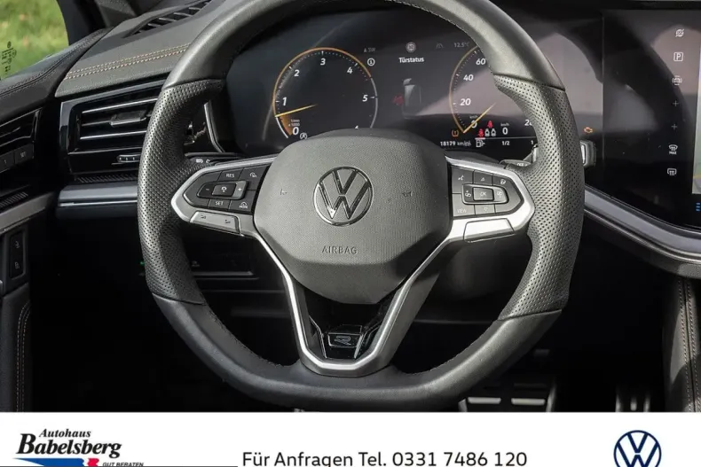 Volkswagen Touareg din 2024 cu 18.178 km - oferta VOL210834 - foto 4