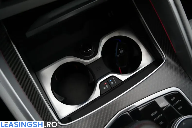 BMW XM (Seria X) din 2023 cu 6.500 km - oferta BMW210836 - foto 30
