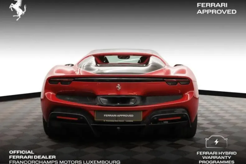 Ferrari 296 GTS din 2023 cu 1.333 km - oferta FER210842 - foto 4