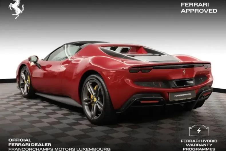 Ferrari 296 GTS din 2023 cu 1.333 km - oferta FER210842 - foto 5