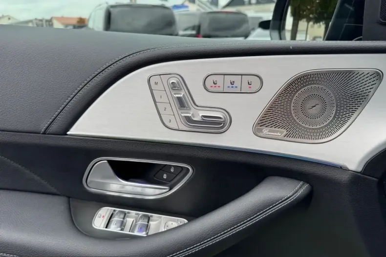 Mercedes-Benz GLE 450 (Clasa GLE) din 2024 cu 5.000 km - oferta MER210850 - foto 21