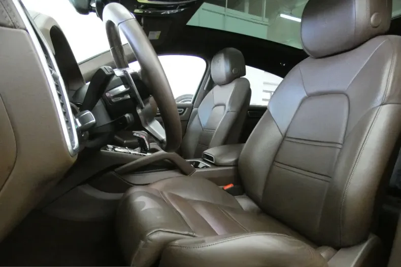 Porsche Cayenne din 2023 cu 75.000 km - oferta POR210858 - foto 8