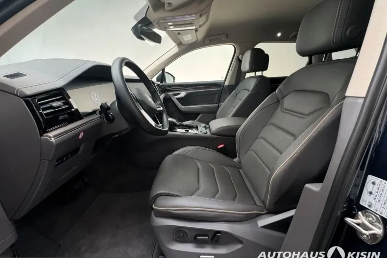 Volkswagen Touareg din 2025 cu 8.657 km - oferta VOL210861 - foto 6