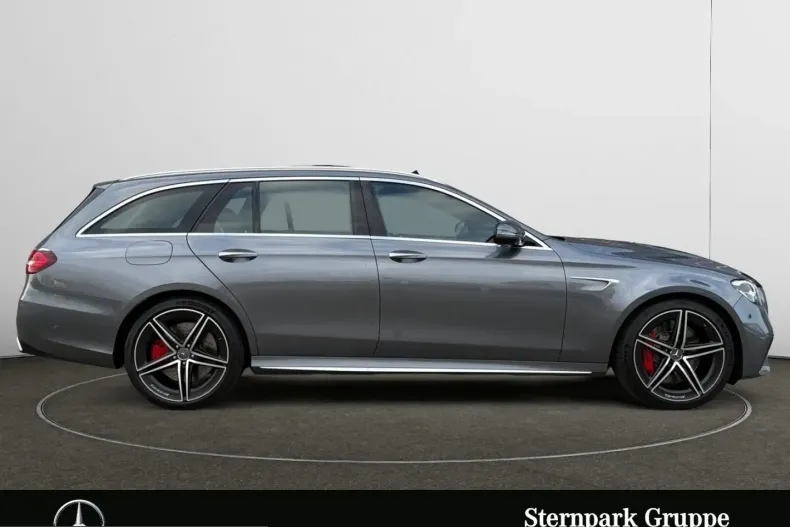 Mercedes-Benz E 63 AMG (Clasa E) din 2022 cu 36.600 km - oferta MER210862 - foto 6