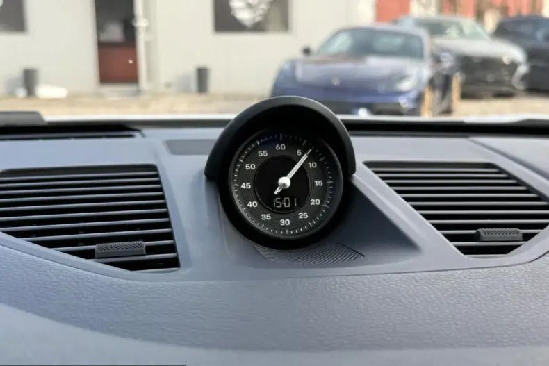 Porsche 911 din 2025 cu 8.000 km - oferta POR210865 - foto 24