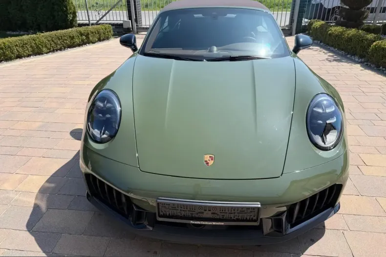Porsche 911 din 2025 cu 5.750 km - oferta POR210866 - foto 3