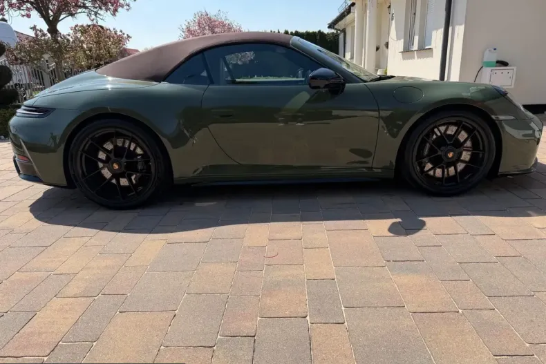 Porsche 911 din 2025 cu 5.750 km - oferta POR210866 - foto 6
