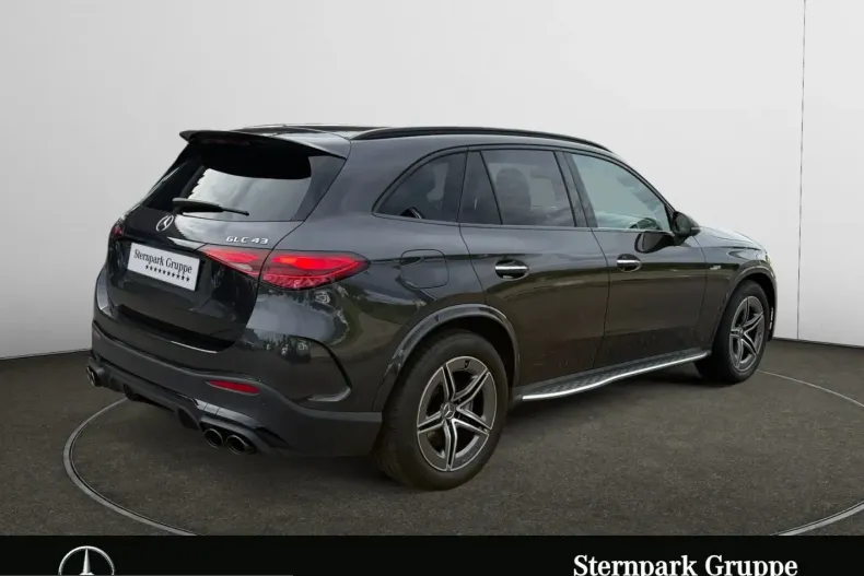 Mercedes-Benz GLC 43 AMG (Clasa GLC) din 2024 cu 25.480 km - oferta MER210871 - foto 5