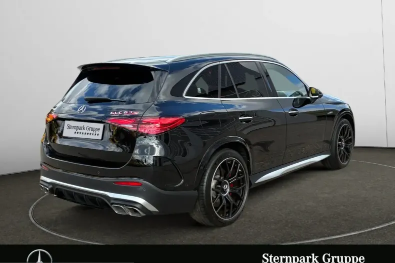 Mercedes-Benz GLC 63 AMG (Clasa GLC) din 2024 cu 11.250 km - oferta MER210873 - foto 5