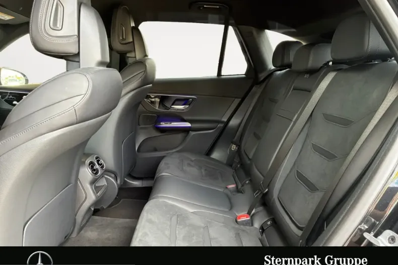 Mercedes-Benz GLC 63 AMG (Clasa GLC) din 2024 cu 11.250 km - oferta MER210873 - foto 15