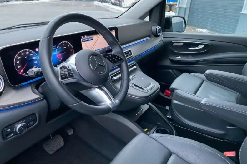Mercedes-Benz V 300 (Clasa V) din 2024 cu 30.475 km - oferta MER210877 - foto 24