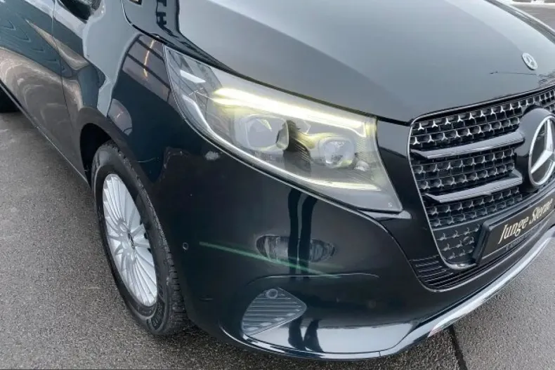 Mercedes-Benz V 300 (Clasa V) din 2024 cu 30.475 km - oferta MER210877 - foto 27