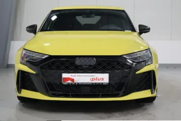Audi RS3 din 2024 - oferta AUD210879