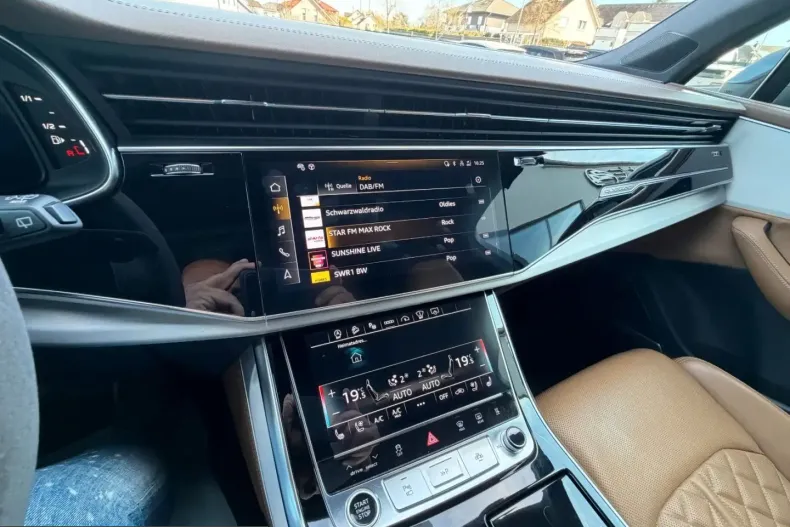 Audi Q7 din 2023 cu 93.203 km - oferta AUD210883 - foto 35