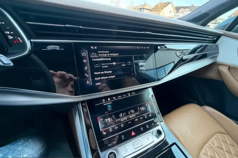 Audi Q7 din 2023 cu 93.203 km - oferta AUD210883 - foto 37