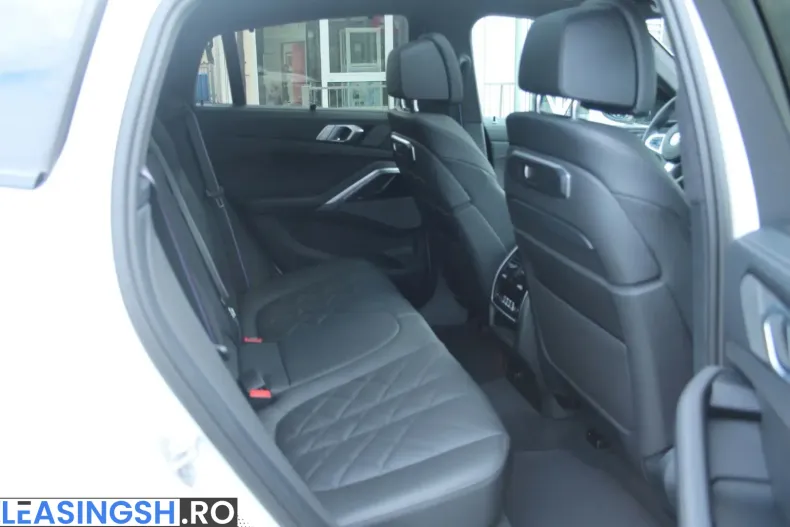 BMW X6 (Seria X) din 2024 cu 6.200 km - oferta BMW210884 - foto 16