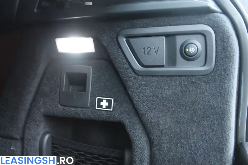 BMW X6 (Seria X) din 2024 cu 6.100 km - oferta BMW210885 - foto 13