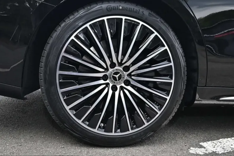 Mercedes-Benz E 450 (Clasa E) din 2025 cu 19.500 km - oferta MER210891 - foto 7