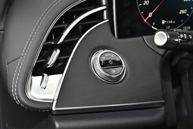 Mercedes-Benz E 450 (Clasa E) din 2025 cu 19.500 km - oferta MER210891 - foto 20
