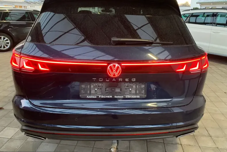 Volkswagen Touareg din 2024 cu 4.644 km - oferta VOL210896 - foto 18