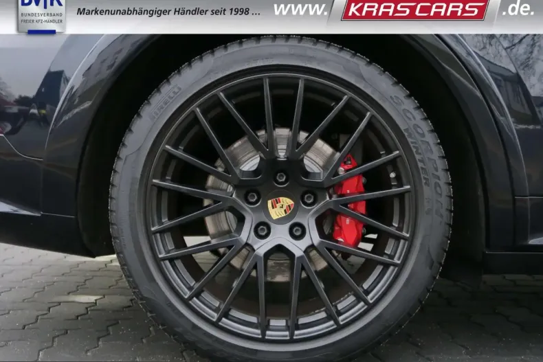 Porsche Cayenne din 2022 cu 96.081 km - oferta POR210897 - foto 9