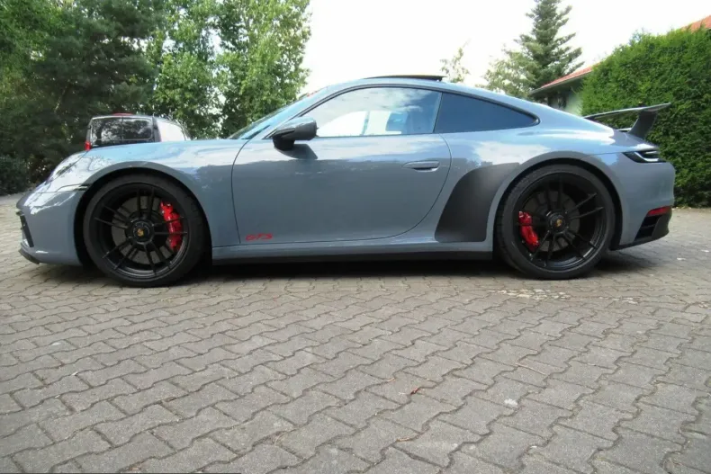 Porsche 911 din 2024 cu 8.241 km - oferta POR210898 - foto 2