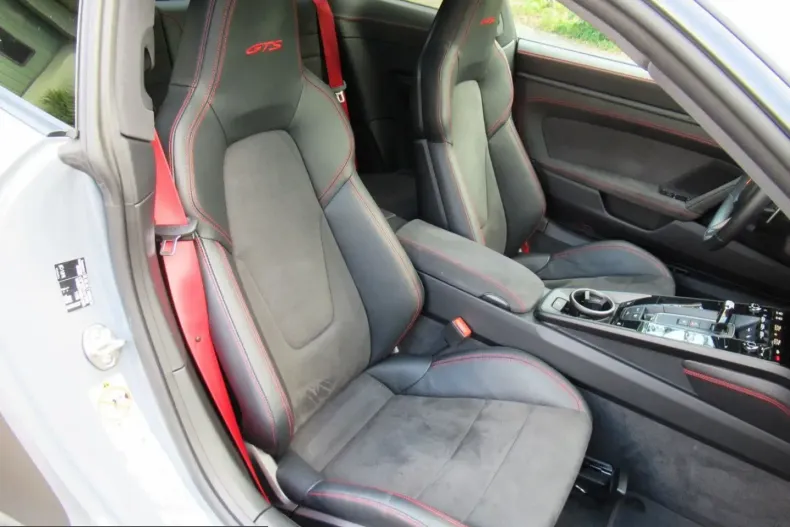 Porsche 911 din 2024 cu 8.241 km - oferta POR210898 - foto 13