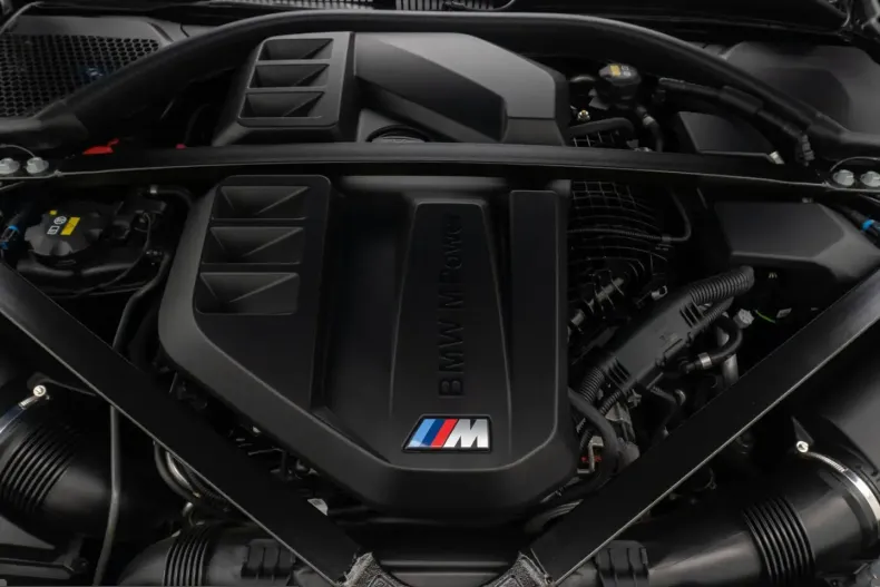 BMW M4 (Seria 4) din 2022 cu 21.043 km - oferta BMW210899 - foto 17