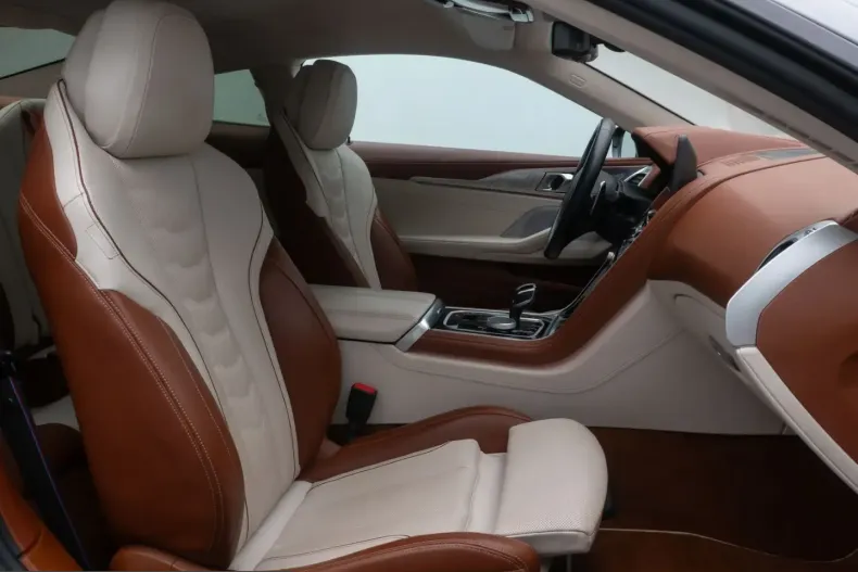 BMW M850 (Seria 8) din 2022 cu 56.767 km - oferta BMW210904 - foto 31