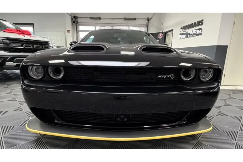 Dodge Challenger din 2023 cu 5.220 km - oferta DOD210905 - foto 6