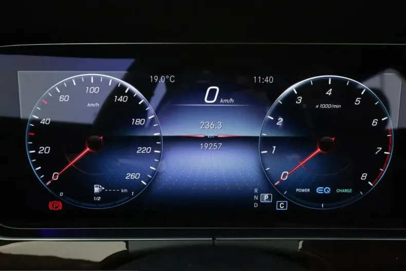 Mercedes-Benz E 450 (Clasa E) din 2021 cu 19.386 km - oferta MER210911 - foto 12