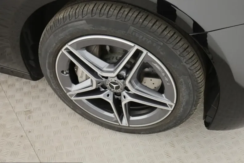 Mercedes-Benz E 450 (Clasa E) din 2021 cu 19.386 km - oferta MER210911 - foto 21