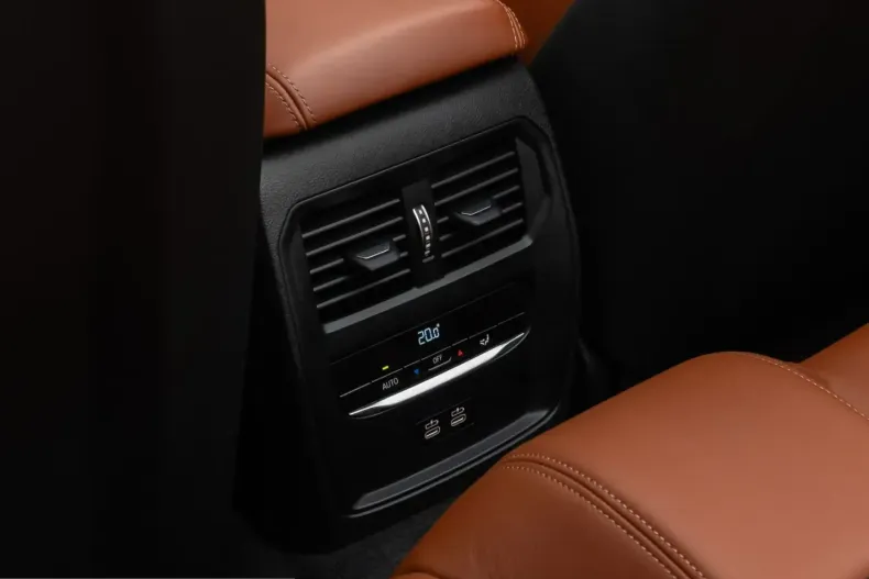 BMW M4 (Seria 4) din 2022 cu 19.609 km - oferta BMW210913 - foto 25