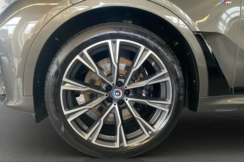 BMW X7 M50 (Seria X) din 2022 cu 67.142 km - oferta BMW210924 - foto 9