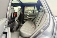 BMW X5 M50 (Seria X) din 2022 cu 31.850 km - oferta BMW210926 - foto 19