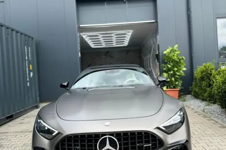 Mercedes-Benz SLR din 2023 cu 3.321 km - oferta MER210927 - foto 4