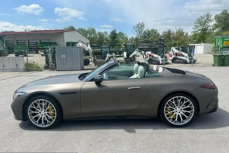 Mercedes-Benz SLR din 2023 cu 3.321 km - oferta MER210927 - foto 11