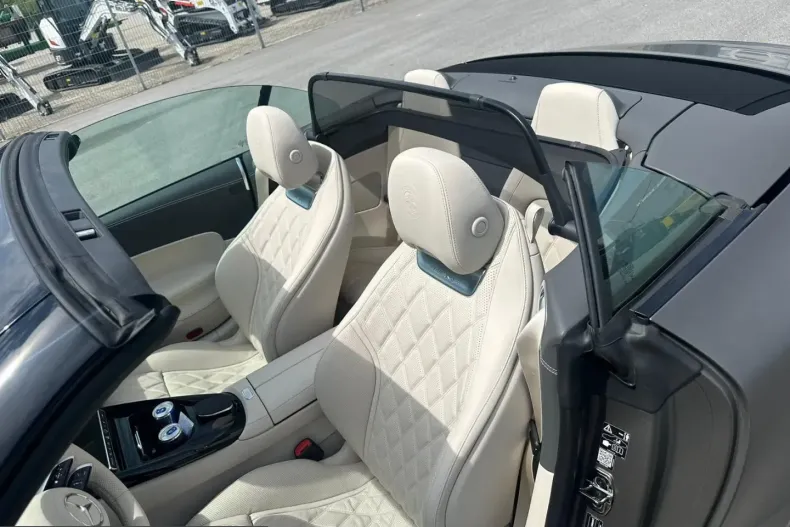 Mercedes-Benz SLR din 2023 cu 3.321 km - oferta MER210927 - foto 12