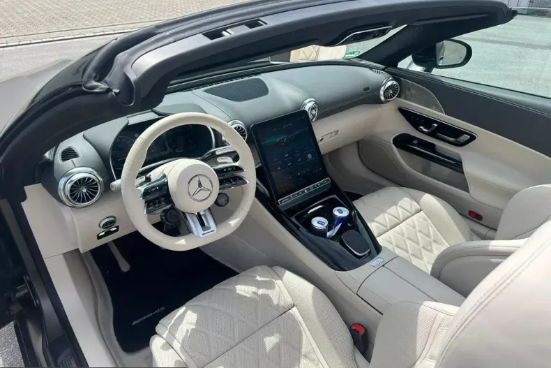 Mercedes-Benz SLR din 2023 cu 3.321 km - oferta MER210927 - foto 15