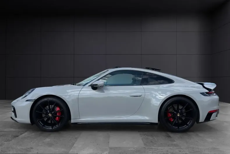 Porsche 992 din 2023 cu 49.500 km - oferta POR210928 - foto 4